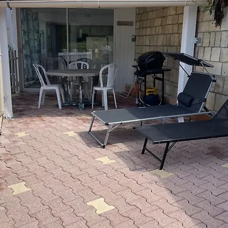 2/3 Personnes Pres Du Avec Animaux Acceptes Et Parking - Fr-1-822-18