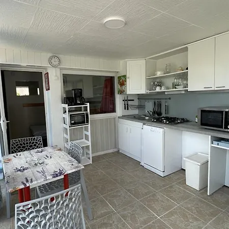 2/3 Personnes Pres Du Avec Animaux Acceptes Et Parking - Fr-1-822-18 Апартаменты *